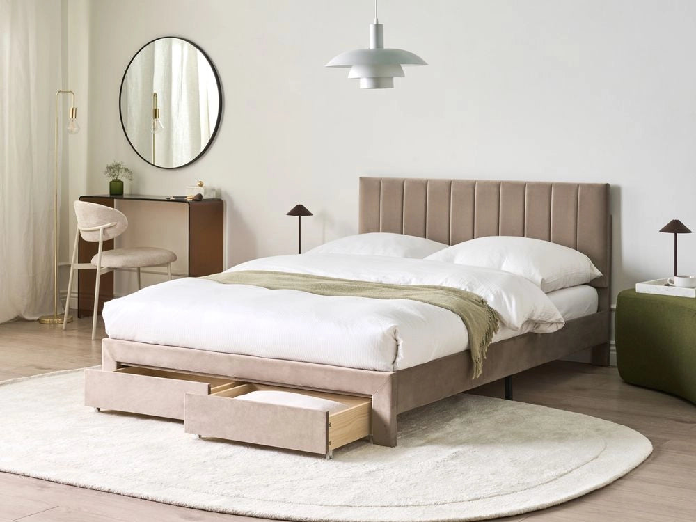 Letto matrimoniale 140 x 200 cm Bianco Sporco Rivestimento in velluto 4ft con cassetti Testiera Base a doghe Moderno