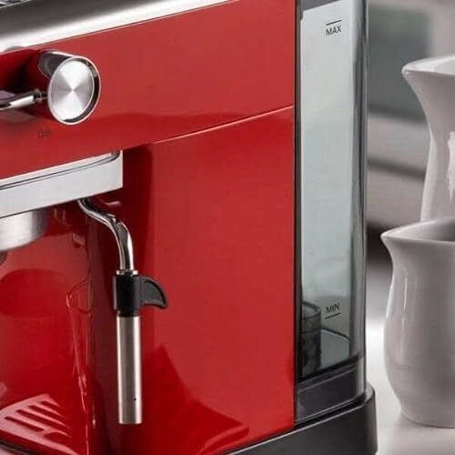 Ariete 1381 Macchina da caffè con manometro, compatibile con caffè in polvere e cialde ESE, 1300 W, Capacità 1,1 L, 15 bar di pressione, Filtro ½ tazze, Dispositivo Cappuccino, Rosso