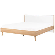 Letto a doghe in legno chiaro e testiera bianca 180 x 200 cm Design scandinavo