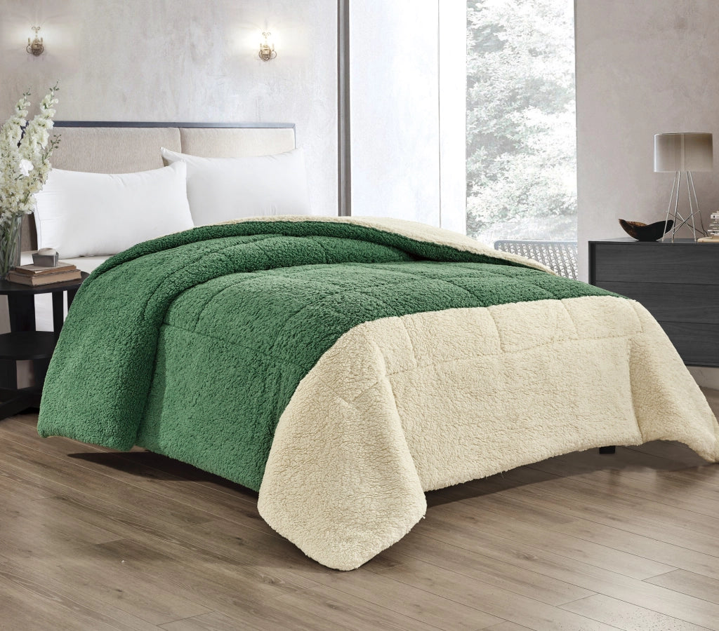Trapunta Invernale In Tessuto Sherpa Flanellato Caldo Piumone In Morbida Microfibra Verde-Panna - Matrimoniale