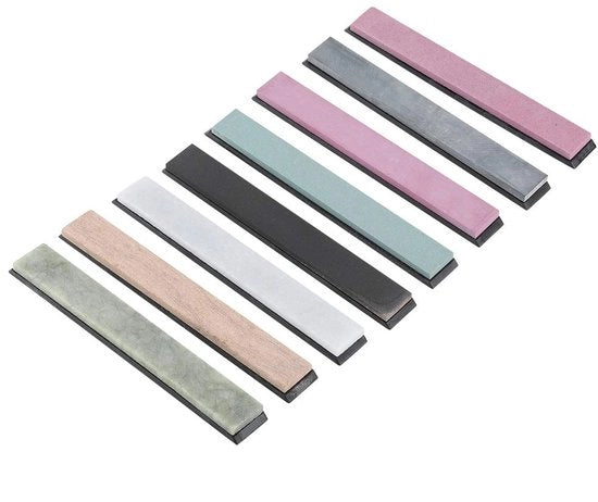 Set di pietre di abrasione per coltelli - Multicolore - Ideale per la sferzatura delle lame - Adatto per la cucina e per l'hobbyista - Set composto da 

(Include the product code, model number, and technical specifications)