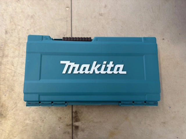 Set 35 accessori misti multifunzione Makita - Lame, carta abrasiva e platorello