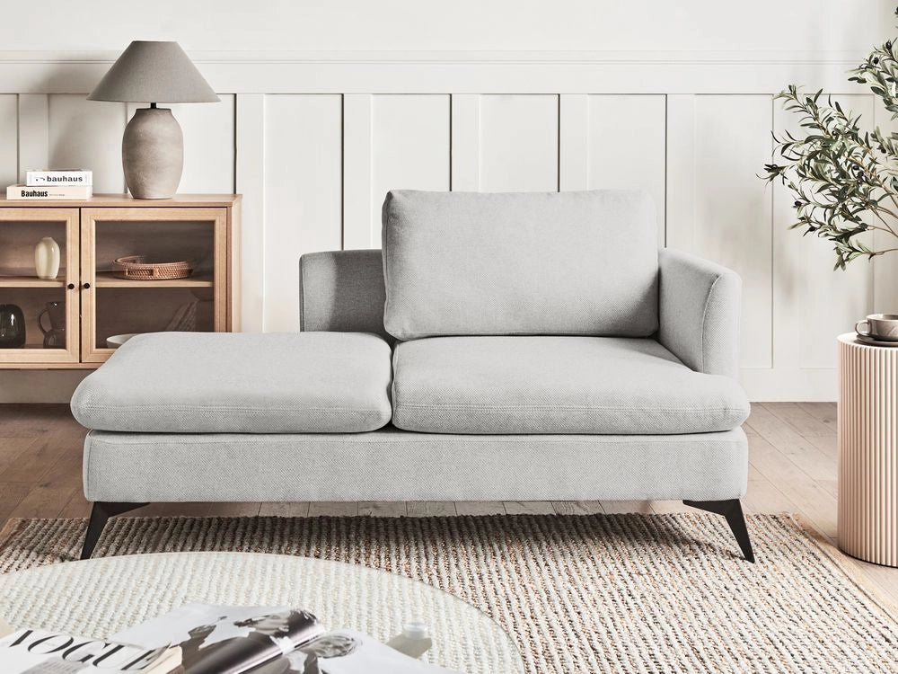 Chaise Lounge Grigio Chiaro Rivestimento in tessuto poliestere lato destro con cuscino decorativo Gambe in metallo Soggiorno di design moderno