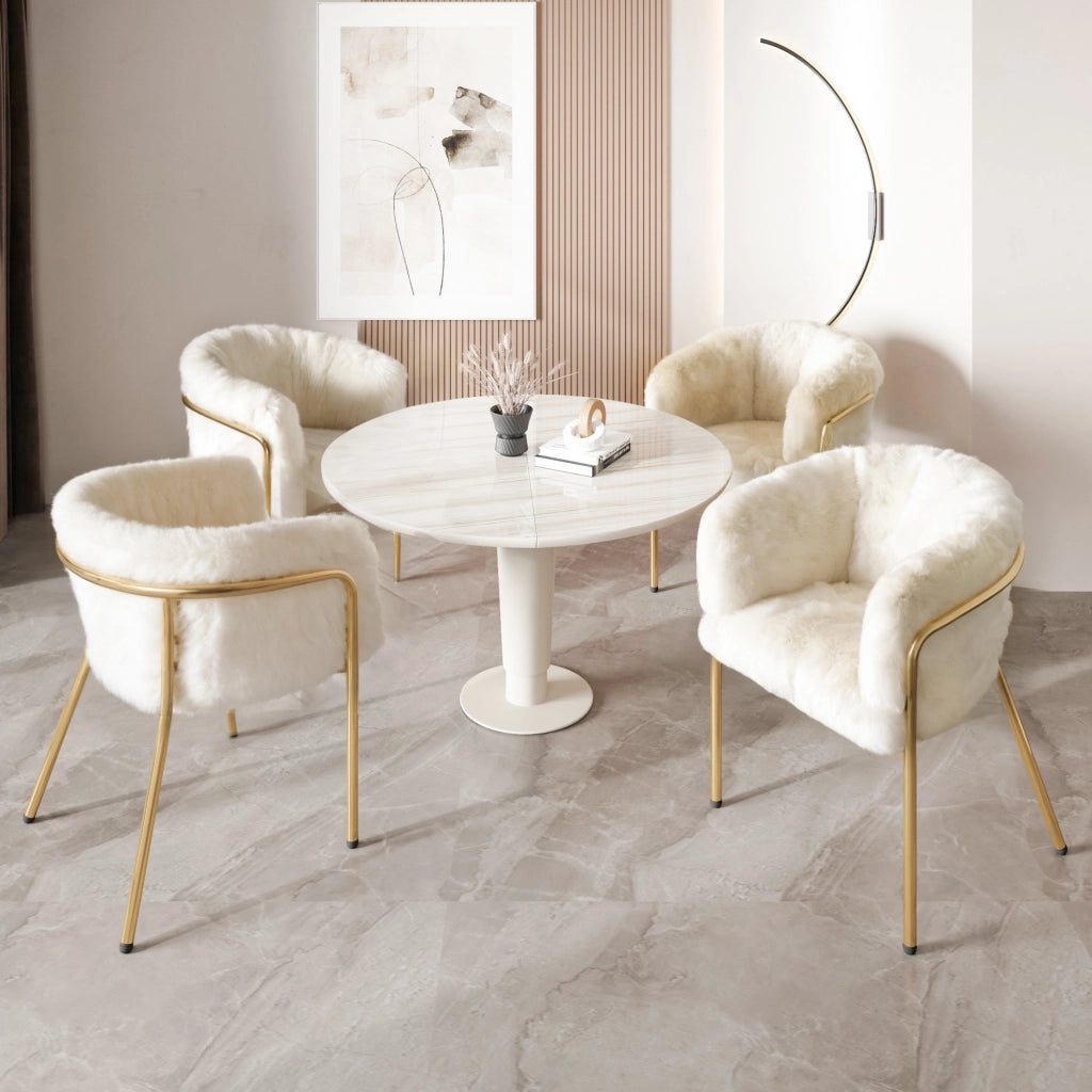 Set di 2 sedie relax con quattro gambe in metallo in pelliccia sintetica bianca