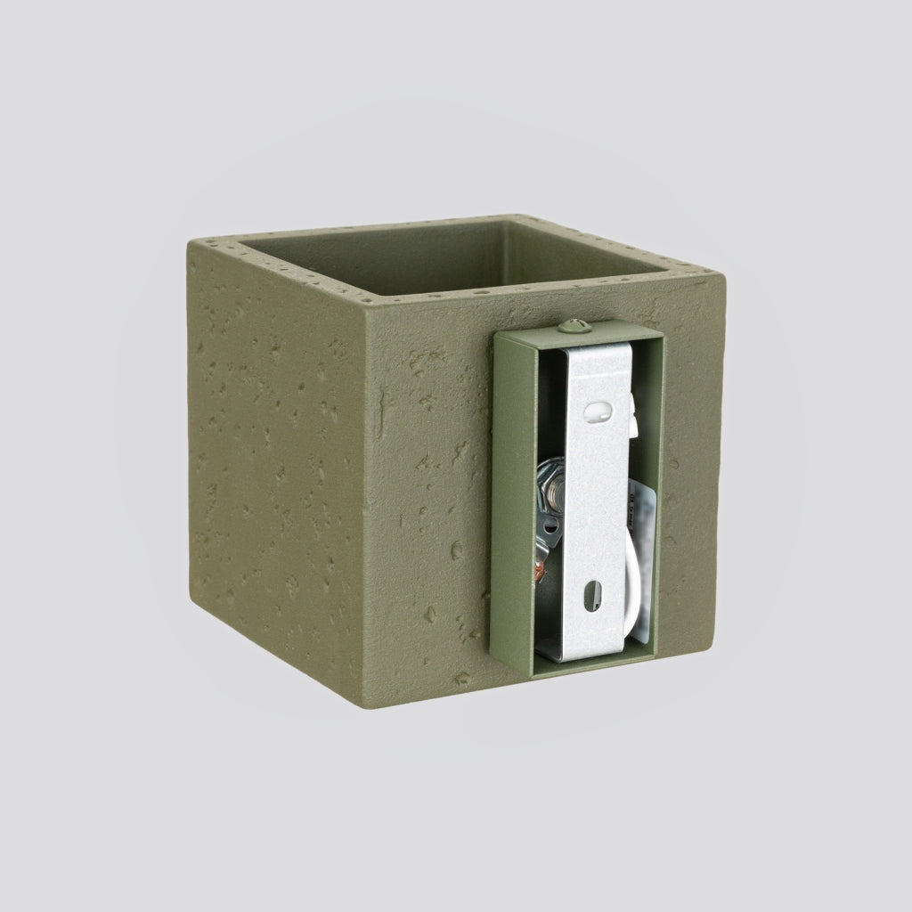 Lampada da parete QUAD cemento verde oliva