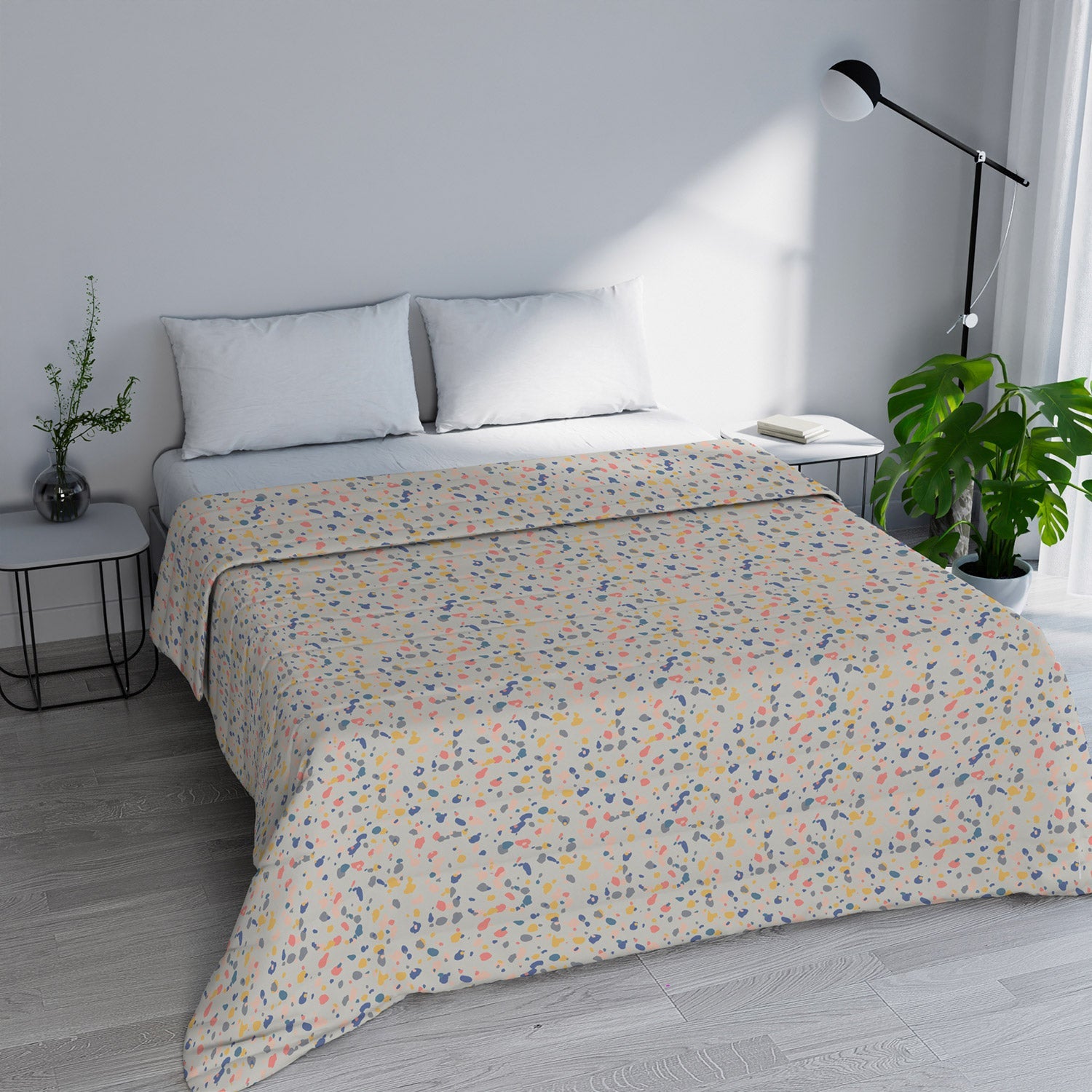 Trapuntino Estivo Matrimoniale in Microfibra 100 gr con Stampa Background Basic