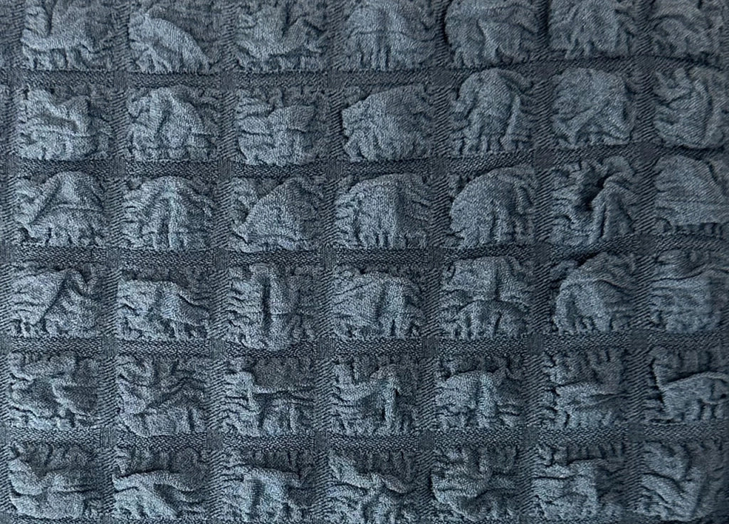 Copridivano Elasticizzato Arricciato Con Volants Tinta Unita Luxory Grigio Scuro - 3 Posti - Grigio Sc