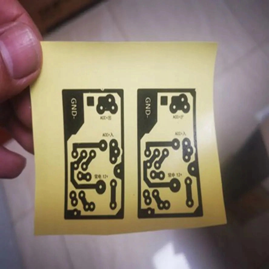 Carta Termotrasferibile A4 per PCB – 100 Fogli | Dimensioni 210x297 mm
