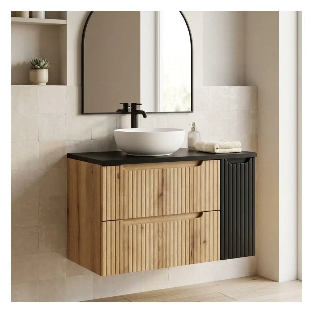 Set da bagno sospeso VANO in rovere chiaro e nero 80cm: mobili sotto lavabo con cassetti e armadietti + piano per lavabo