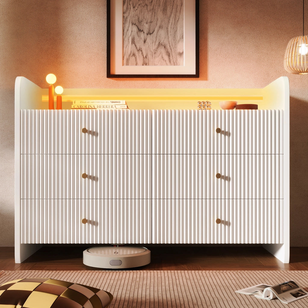 Credenza con 6 Cassetti e LED; Design Scanalato Ondulato; Stile Moderno; in Pannello Truciolare; 120??40??75 cm; Bianco