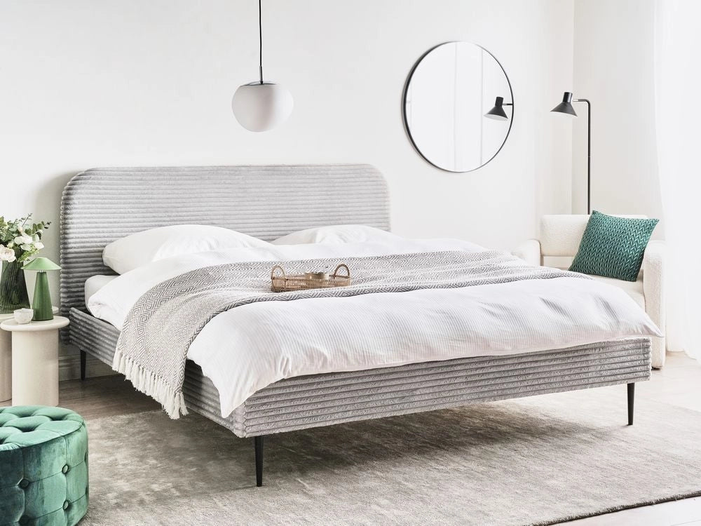 Letto grigio chiaro velluto a coste testiera con rete a doghe 180 x 200 cm design minimalista