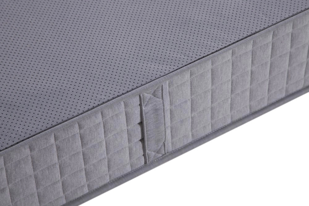 Materasso a Molle Insacchettate 7 Zone Ergonomico H3 ¨C Xylo ¨C 120x200 cm