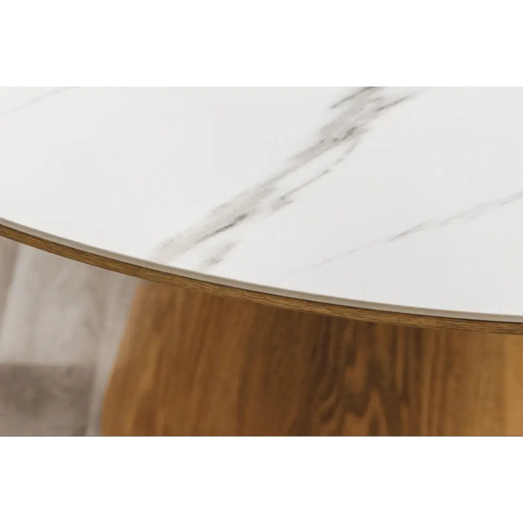 Tavolo da pranzo LUMEA – Rotondo 120 cm – Piano in ceramica effetto marmo bianco e piede in noce – Stile contemporaneo