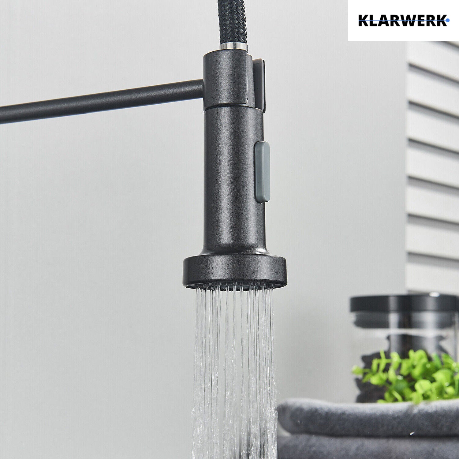 Bernd | Rubinetto cucina gastronomia con molla grigio titanio | flessibile in acciaio inossidabile |miscelatore ruotato di 360°Alta pressione 2 porte