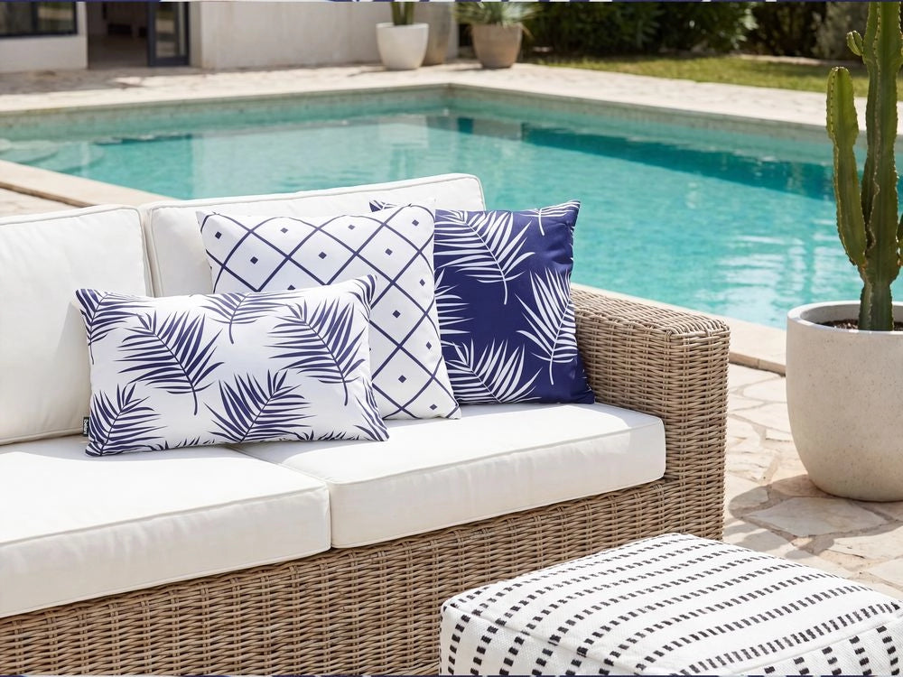 Set di 3 cuscini decorativi da esterno, accessori da giardino, motivo floreale, bianco e blu scuro motivo floreale