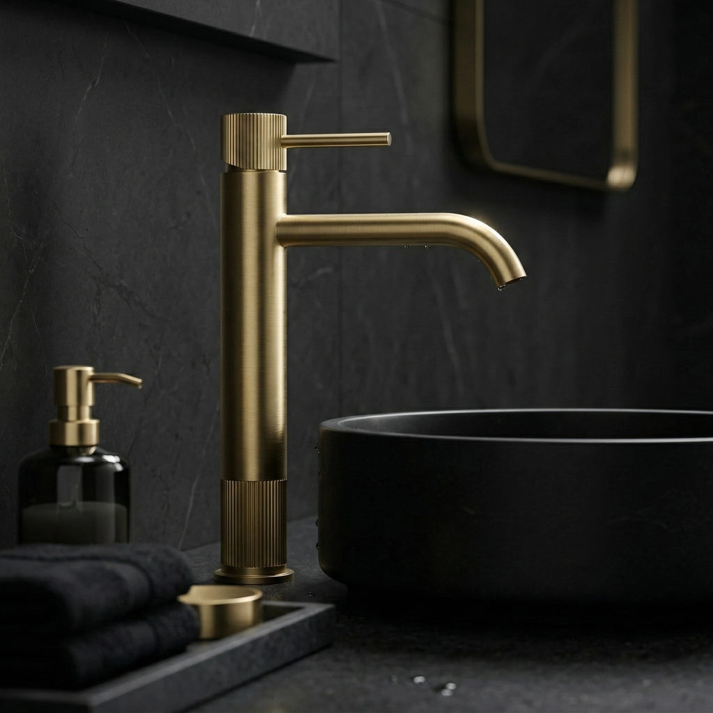 Rubinetto Da Bagno Rea Lungo Stripe Brush Gold