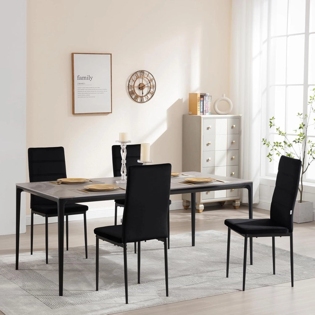 Sedie Sala da Pranzo Set di 4, Sedie da Cucina, Sedia da Pranzo con Schienale Alto, Senza Braccioli, per Soggiorno, Sala Reception, Sedie in Velluto con Gambe in Metallo, Nero, EZS47sz-4