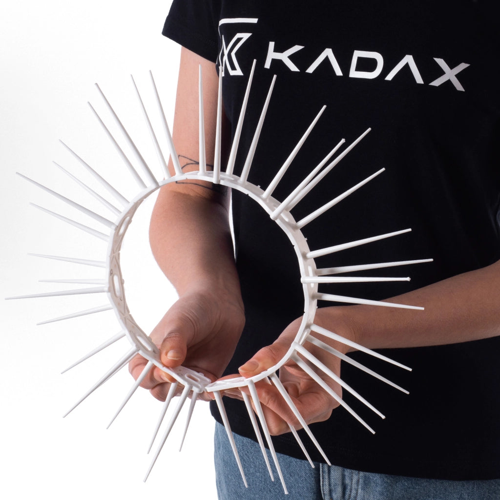 Punte dissuasive per uccelli KADAX in plastica, alte 48,5 cm, sicure.