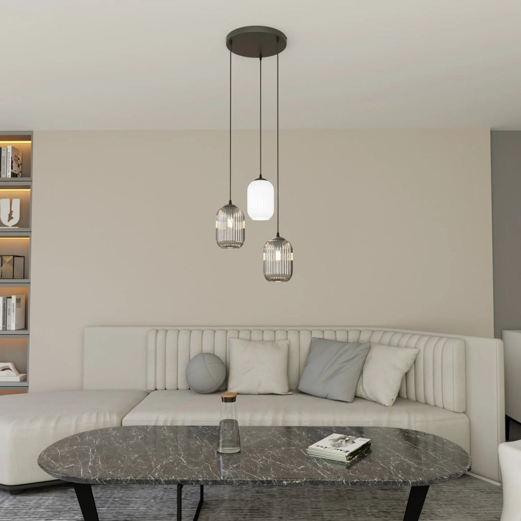 Lampadario 3 Luci Selene Base Tonda Acciaio Nero Vetri Plissettati Bianco E Fumè