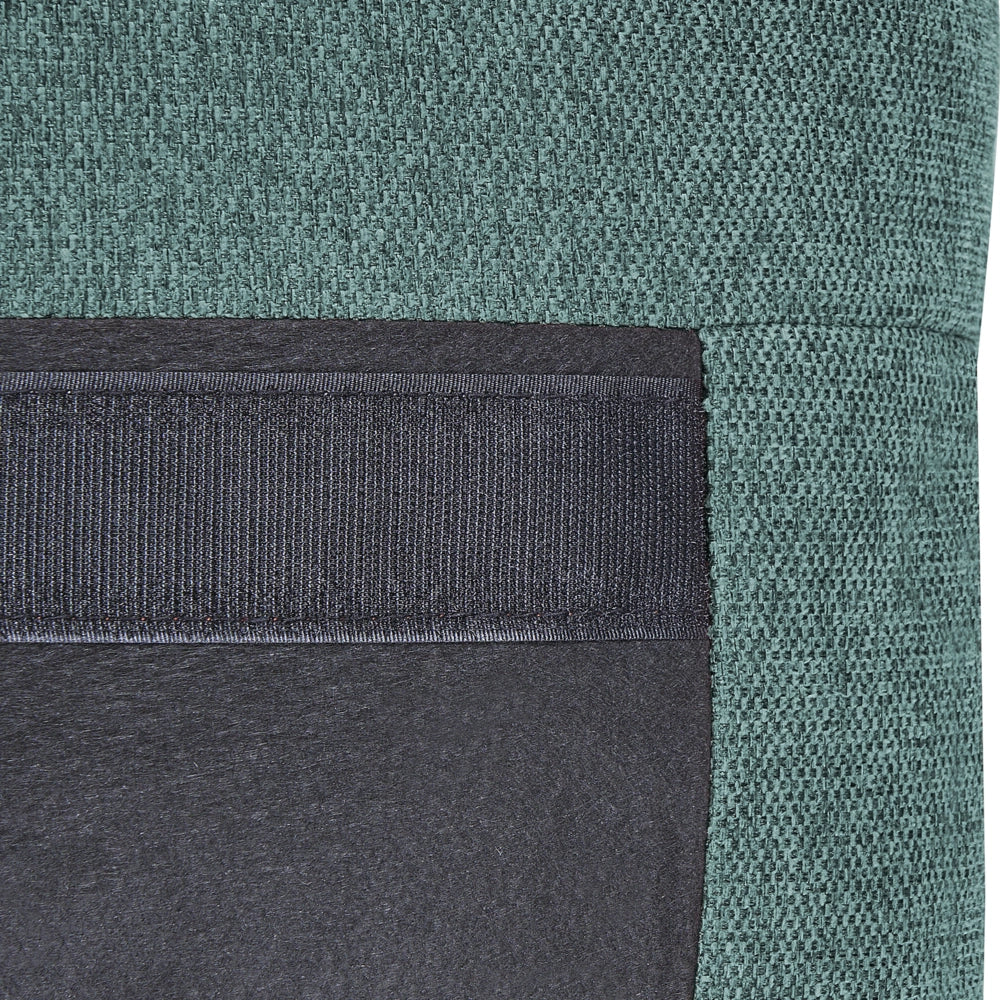 Divano 3 posti in tessuto verde con piedi dorati curve morbide stile glamour elegante soggiorno