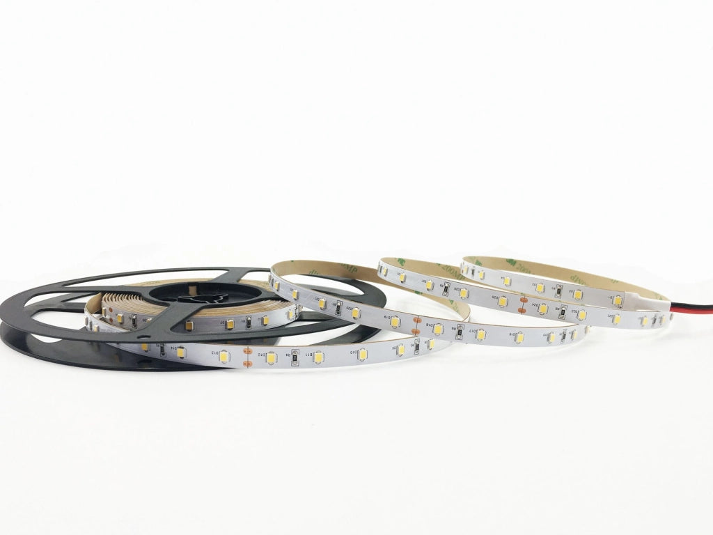STRIP LED 2835 DC24V IN KAPTON 60 LED PER MT 14W PER MT 1480LM PER MT 4000K 0,8X500CM