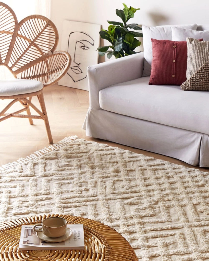 Tappeto in Cotone Beige 140 x 200 cm Minimalista Shaggy Trapuntato motivo Geometrico soggiorno camera da Letto