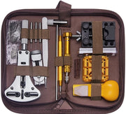 Set di riparazione orologeria, attrezzi orologiai, 149 pezzi, set di strumenti per la rimozione delle cinture orologiere, apripitture orologiere e strumento per la regolazione delle molla.