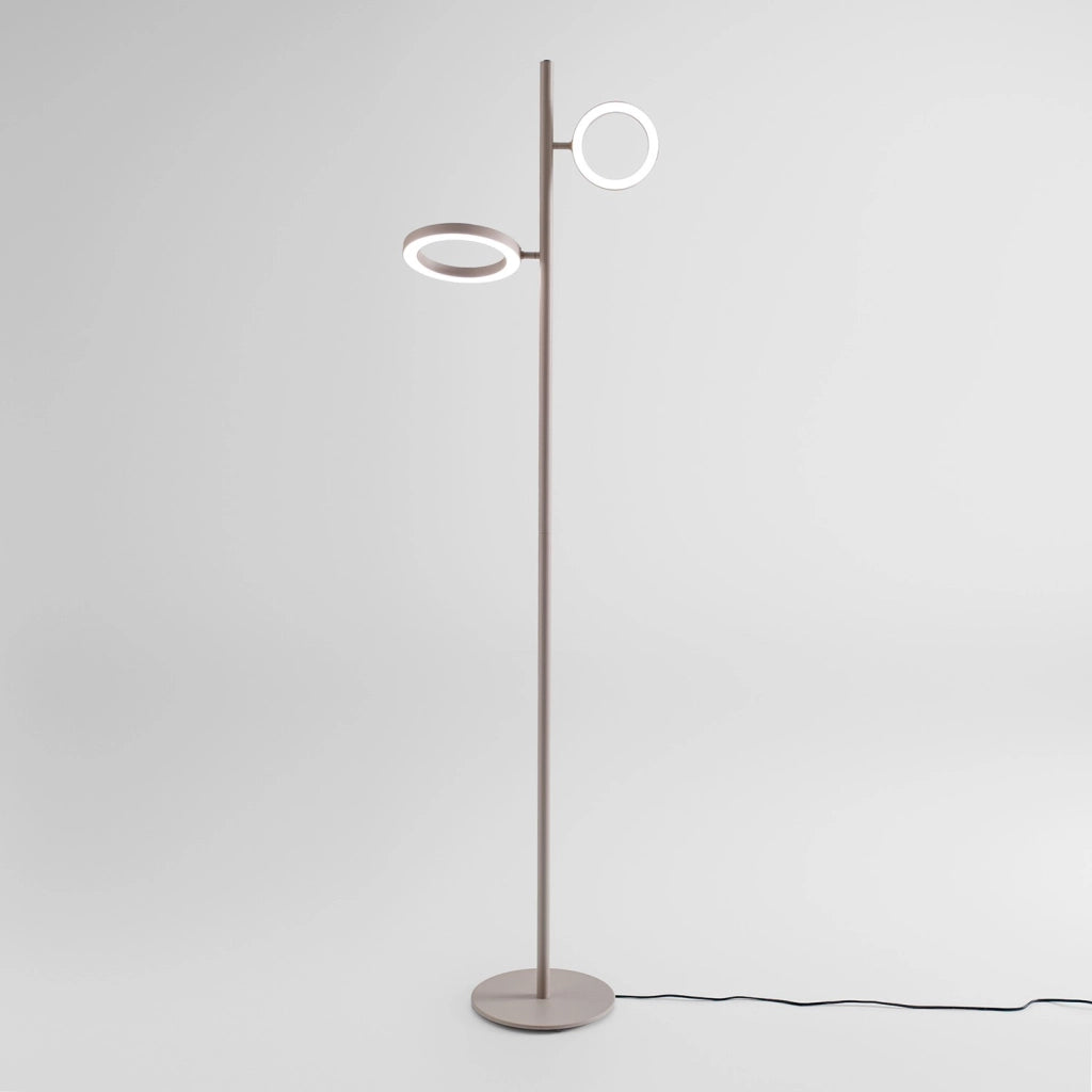 Lampada da terra GPIT32 in alluminio finitura tortora, 28W (10W+18W) LED integrato 3000K, 1304lm, dimmerabile, fascio orientabile 120° - Gea Luce