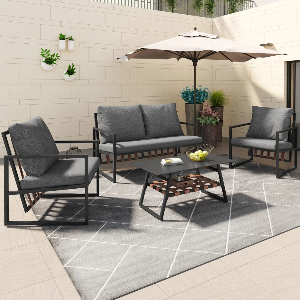 OKWISH Set da 4 mobili da giardino con divano, 2 poltrone, tavolino e cuscini, PVC e acciaio zincato Nero