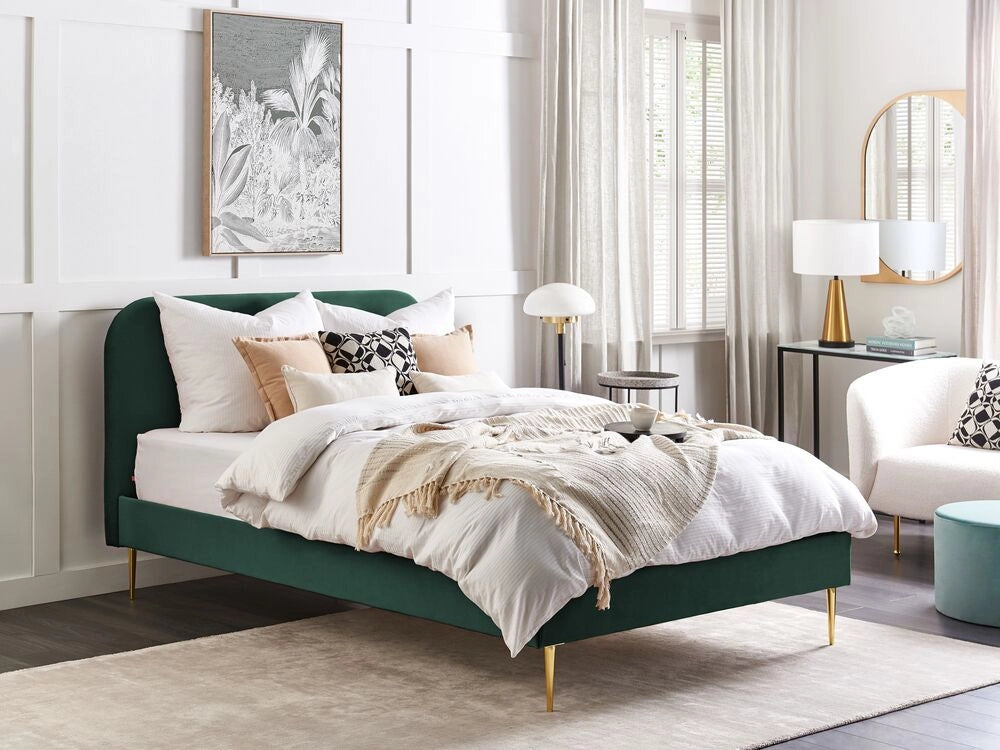 Letto verde smeraldo velluto tappezzeria doppia dimensione gambe dorate testiera con rete a doghe 140 x 200 cm design minimalista