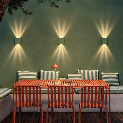 Roller Lampada da parete LED per esterni ed interni in alluminio pressofuso color Salvia con doppia emissione luminosa orientabile IP54 10.5W 3000K