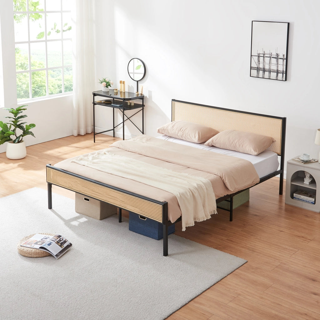 Letto Matrimoniale Linköping in Metallo Nero con Testiera e Pediera Effetto Rattan 160x200 cm [en.casa]