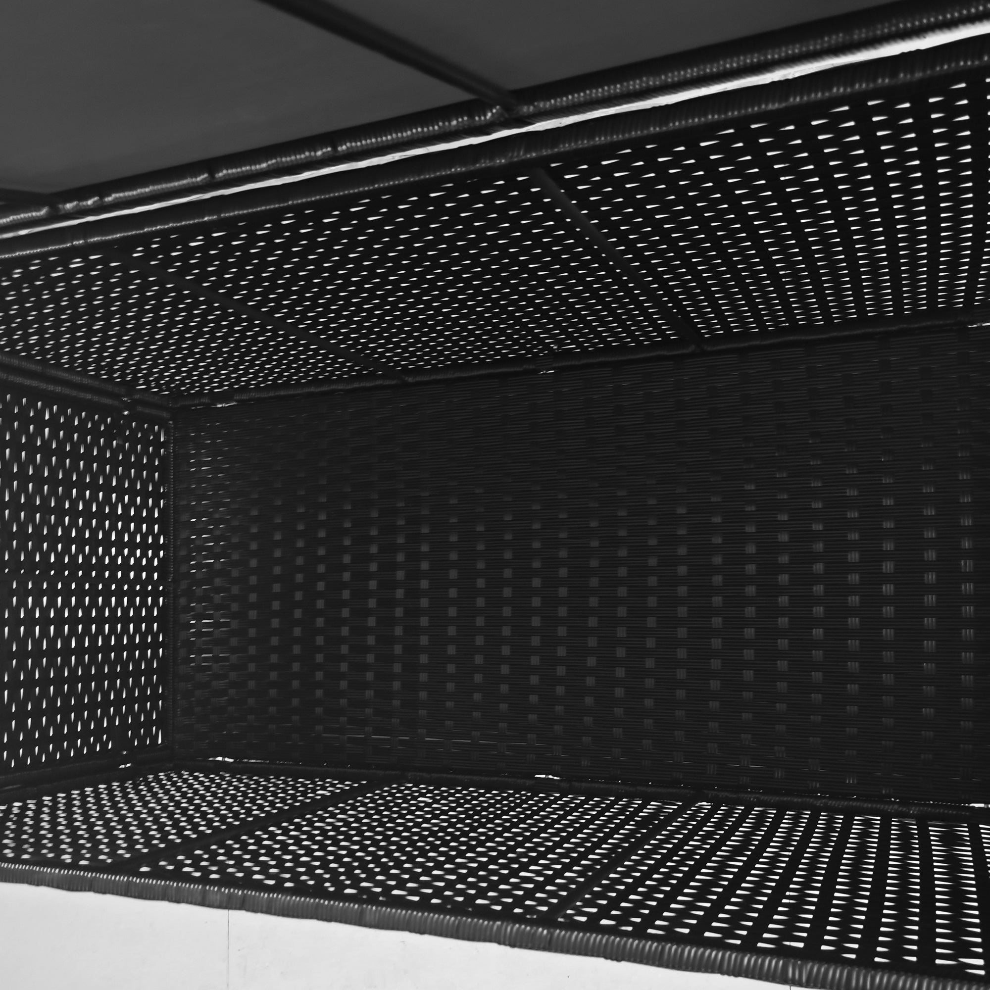 Baule da Giardino con Ruote 121x57x67 cm in Rattan PE Nero