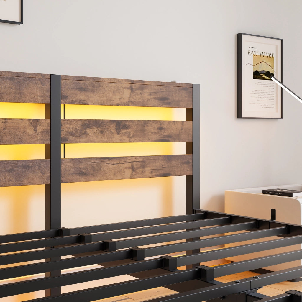 Letto matrimoniale 140x200 cm in metallo e legno con LED RGB, USB e spazio contenitore, senza materasso