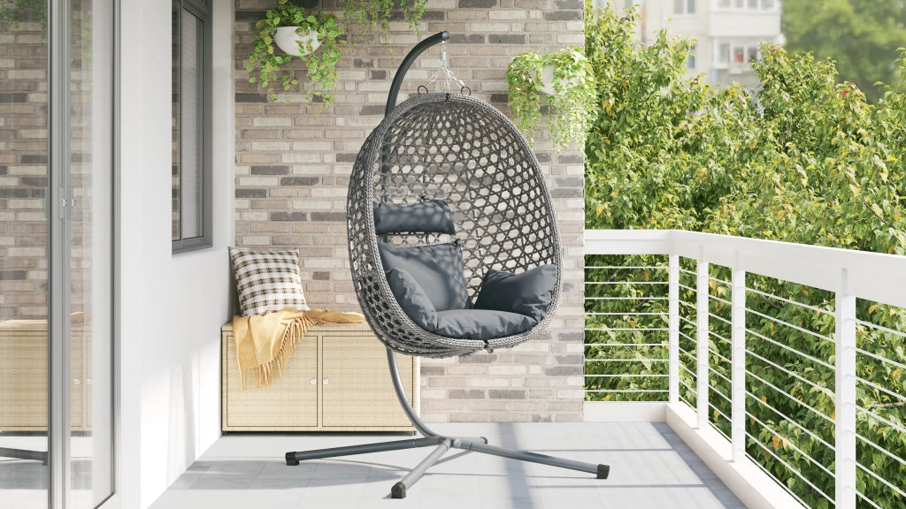 Sedia a Uovo Appesa con Struttura Grigia in Polyrattan