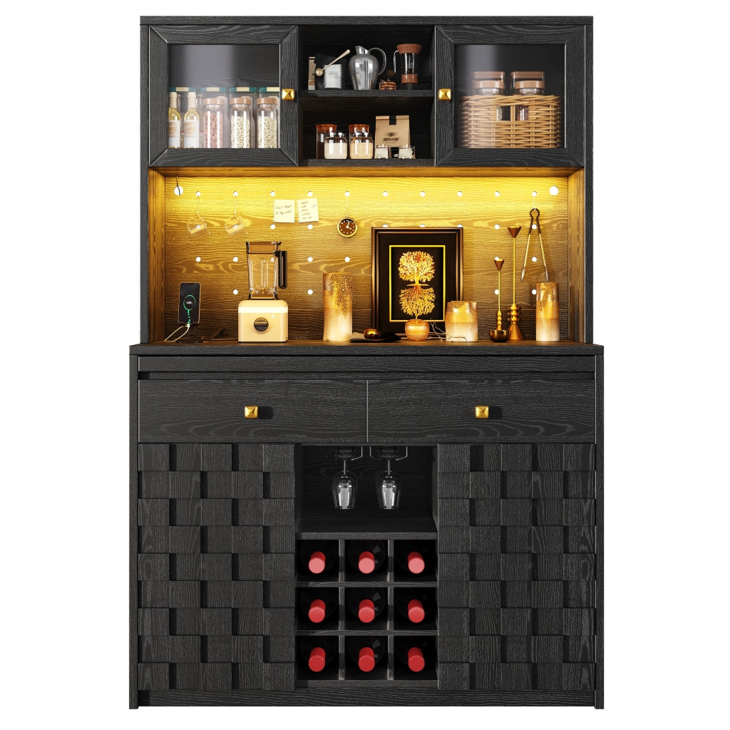 Colonna cucina LED con ripiani regolabili; portabottiglie; prese USB e pannello forato; nero; 120 × 40 × 178 cm