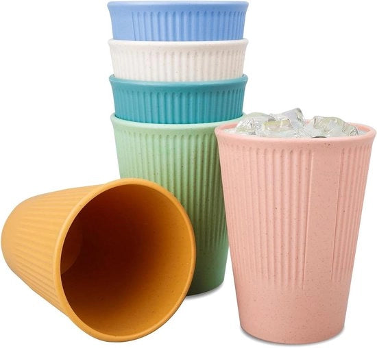 Set di bicchieri riciclabili per bevande calde e fredde, bicchieri per caffè e bambini e adulti, bicchieri per latte e tazze, realizzati in polipropilene, 6 bicchieri stivabili in diverse colori.