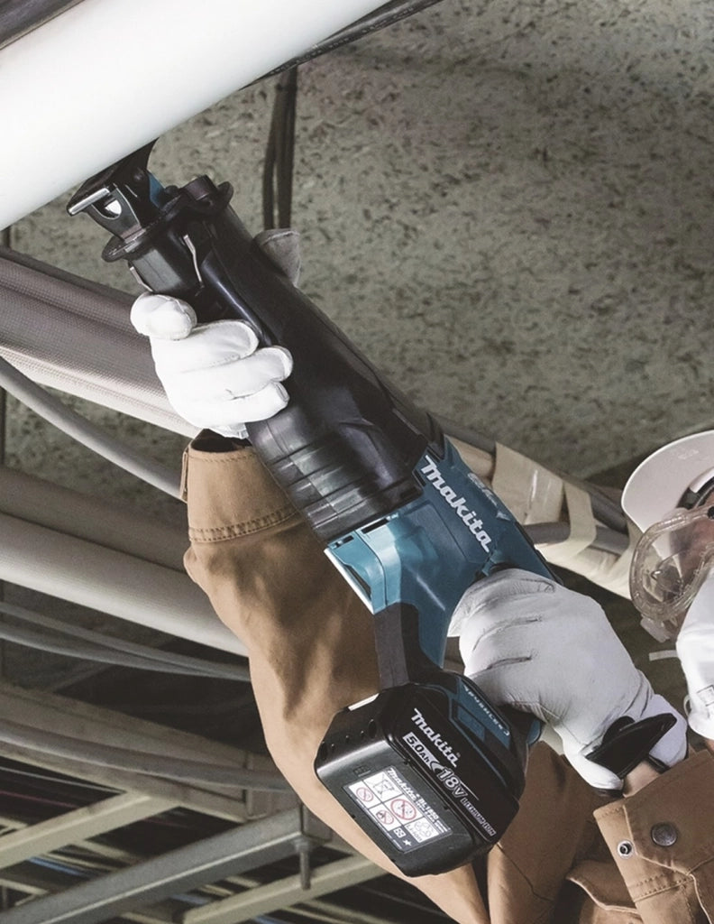 Sega Universale MAKITA DJR187RTE (2 x 5,0 Ah + DC18RC + Valigetta)