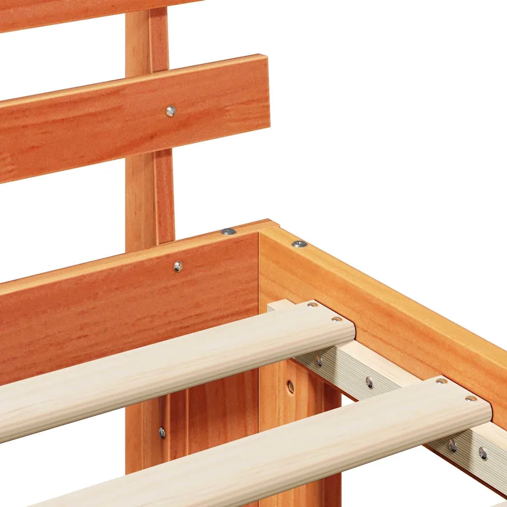 Struttura del letto Marrone cerato 140 x 200 cm Pino massello 872610