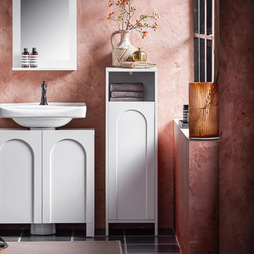 Wäscheschrank con Sacco Portabiancheria Mobile Bagno Salvaspazio con Cesto Estraibile Mobiletto Bagno in Legno per Piccoli Bagni o WC Ospiti, Bianco, 30x97x30cm BZR161-W