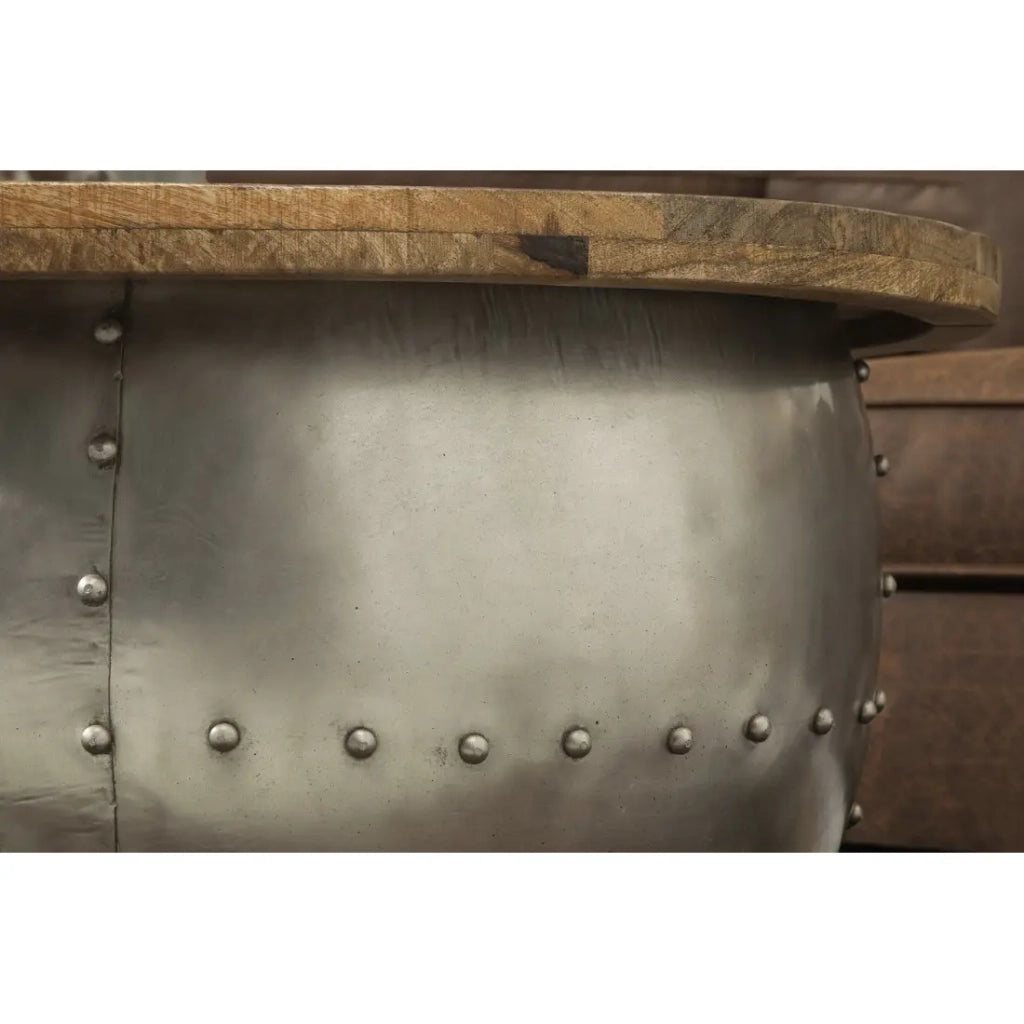 Tavolino rotondo ORVIK 68 cm in legno massello di mango e metallo - baule per la conservazione