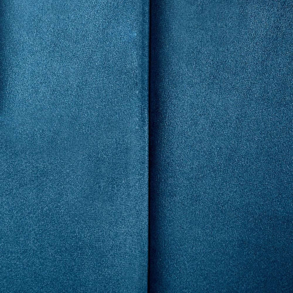 Poltrona Tessuto Velluto blu Struttura In Metallo Argento Schienale Smerlato Stile Glam