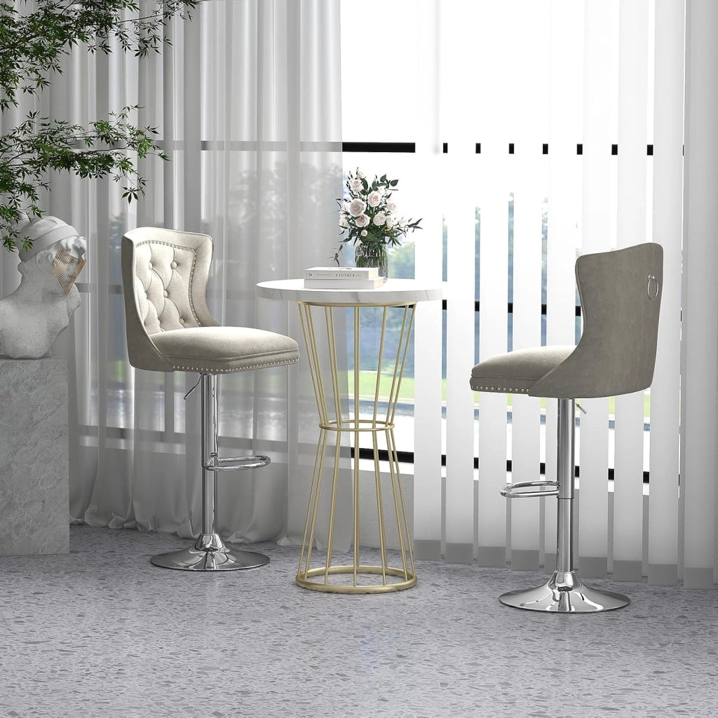 Set 2 Sgabelli da Bar in Velluto 97-117cm, Sedie Regolabili e Girevoli con Poggiapiedi, Schienali e Base in Metallo Elettroplaccata per Casa, Cucina, Pub e Ristorante (Grigio)