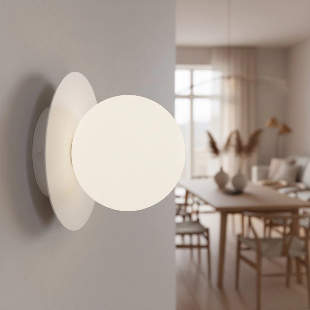 Lampada da parete Americana in acciaio bianco opaco