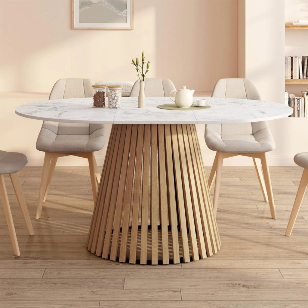 Tavolo da Pranzo Allungabile Rotondo Carmen 4-8 Persone, Piedi in Legno di Larice e Piano in Marmo Bianco Alaska 110-150 cm
