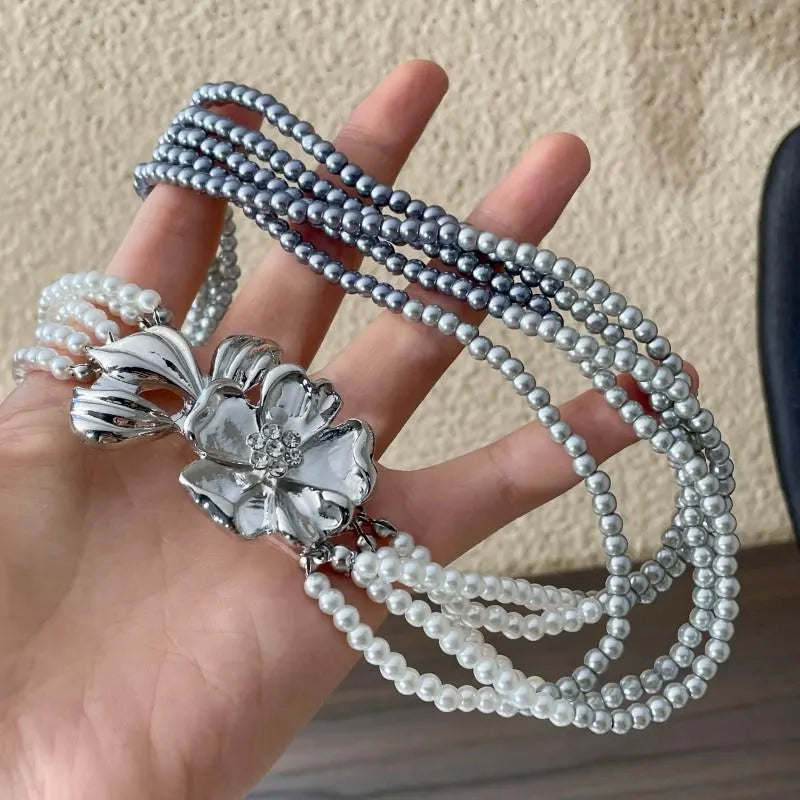 Collana vintage multistrato di perle: regalo di compleanno con fiore di diamanti