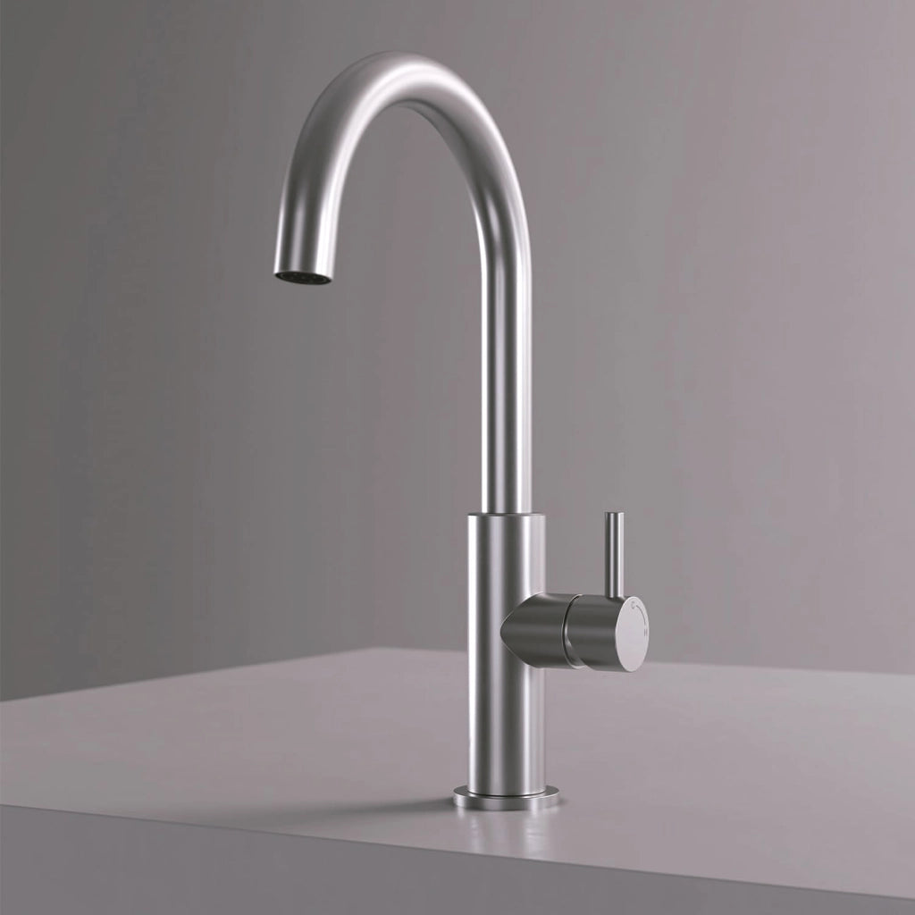 SINED Rubinetto cucina inox 316L acciaio inox satinato resistente corrosione altezza 32 cm design moderno per interni ed esterni modello LEVANTE