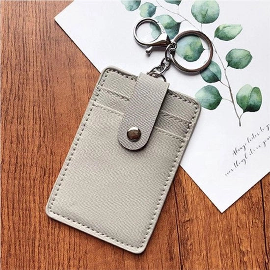Houder ID-kaart in pelle PU con slot badge e logo aziendale nero.