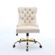 sedia da ufficio con seduta ampia e profonda; schienale trapuntato; base in metallo dorato; velluto beige