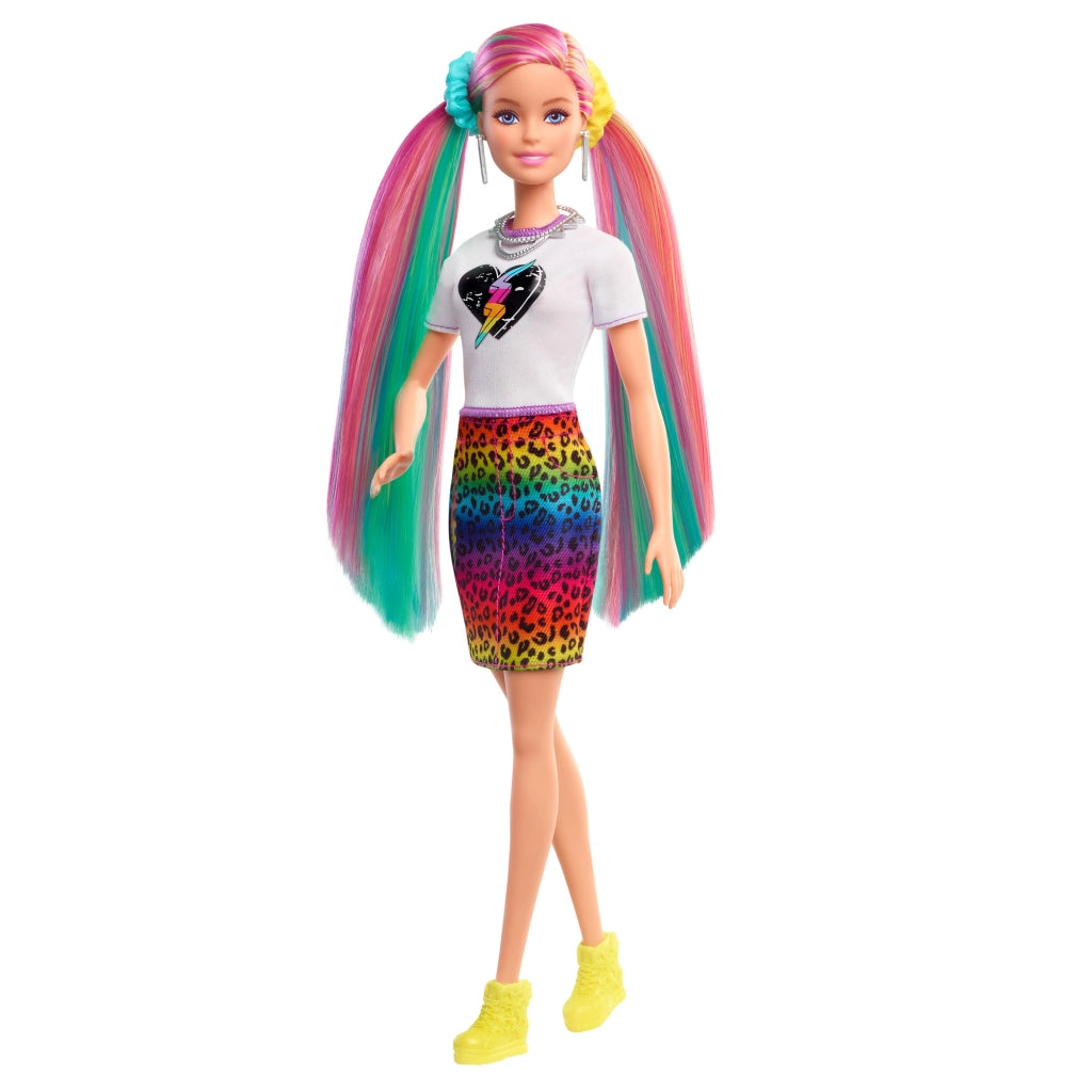 Barbie ​ - Capelli Multicolor con capelli con funzione cambia colore, include 16 accessori alla moda; 3+ Anni